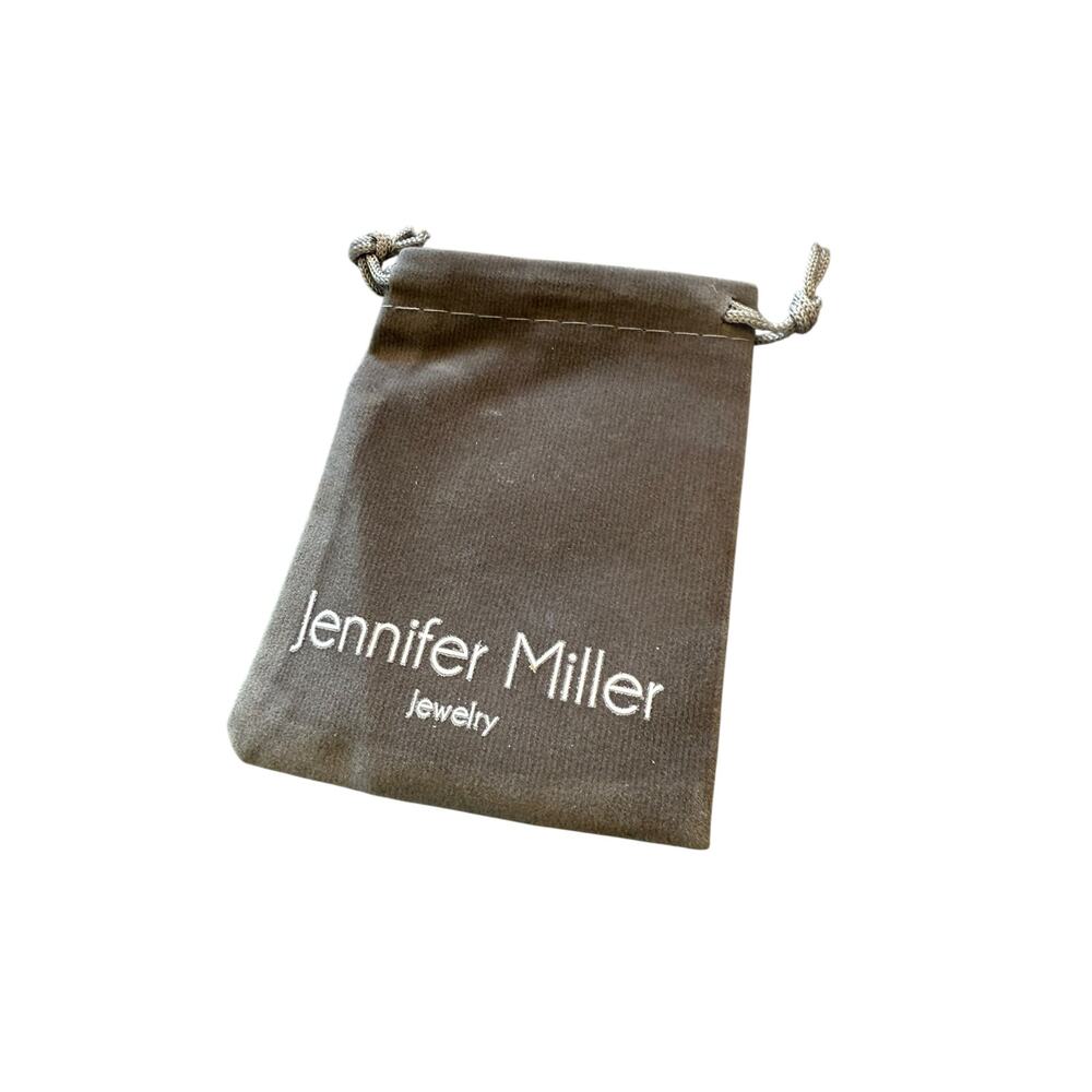 Jennifer Miller Women's Gold Starburst Charm Necklace - Picture 4 of 5